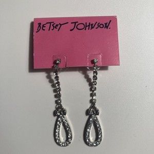 NEW Betsy Johnson Clear Rhinestones Now Drop Earrings Carded Bow Dangle Y2K
